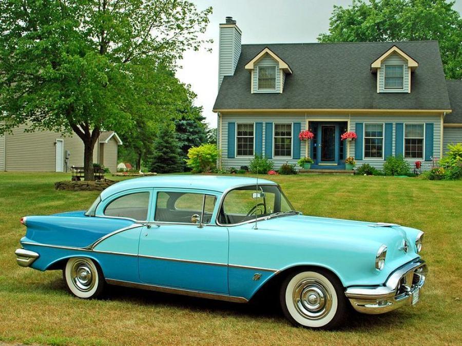 Oldsmobile Super 88 2-Door Sedan '1956